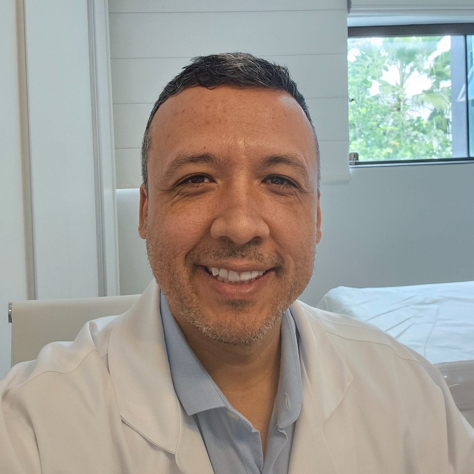 Dr. João Leite - CREFITO-13/44261-F